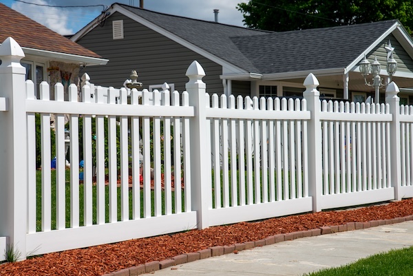 Vinyl Fence Installation Company in Moncks Corner